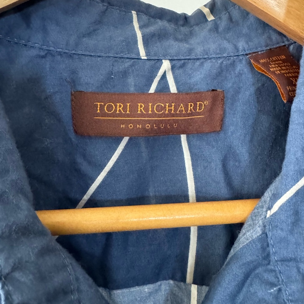 Tori Richard Casual Button Down Shirt Size XL Waves Beach Hawaiian Resort Cotton - Picture 5 of 10